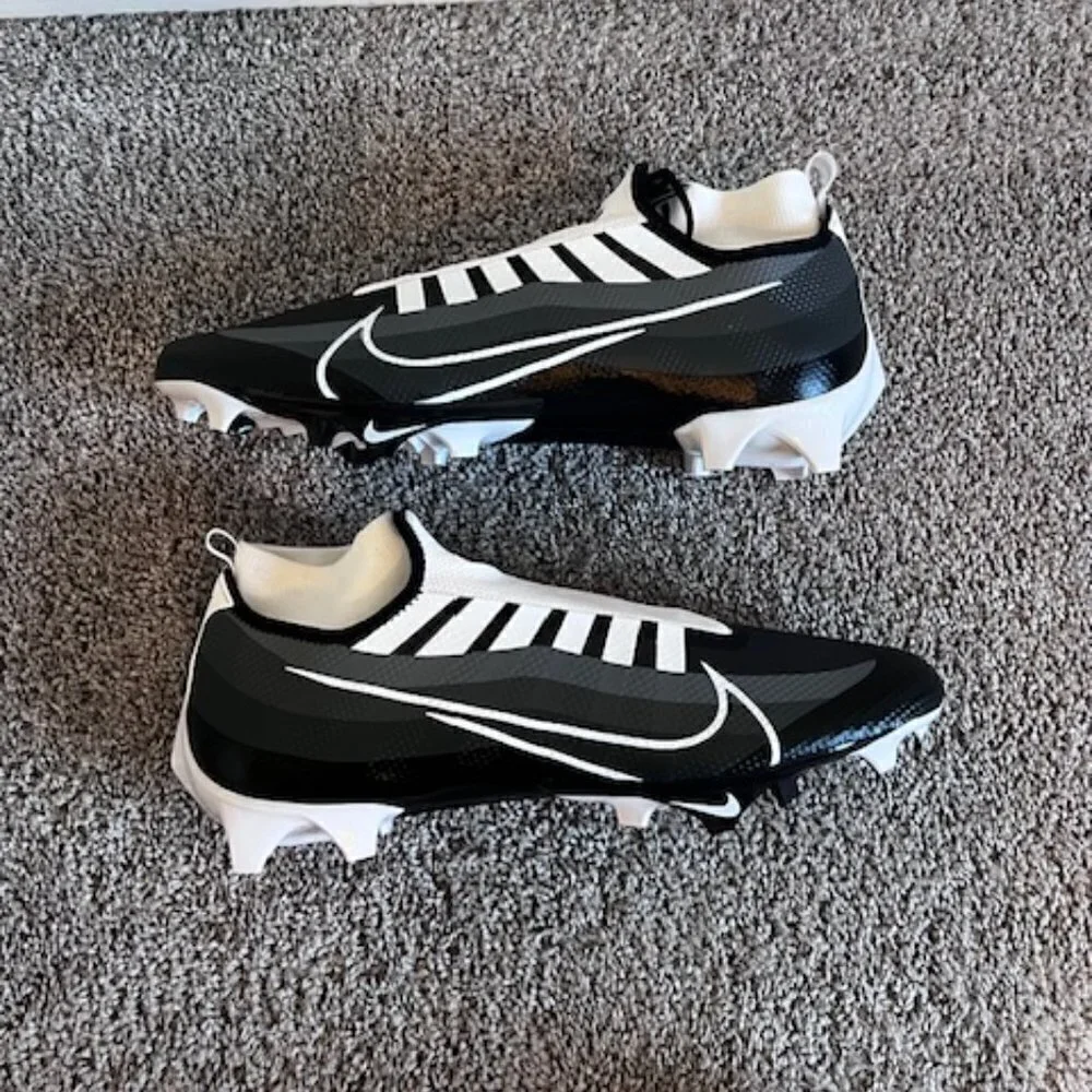 Nike item mens